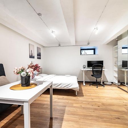 טאלין Dana-Entire Apartment Very Quiet And Central 2 מראה חיצוני תמונה